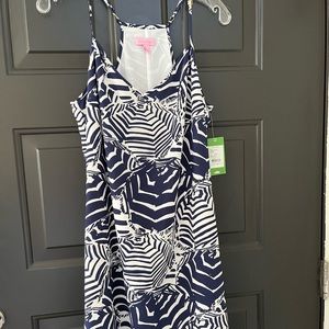 Black and white Lilly Pulitzer dress size Large.